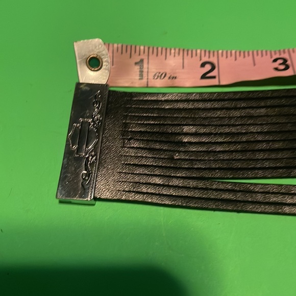 Harley Davidson Cuff - Picture 7 of 9